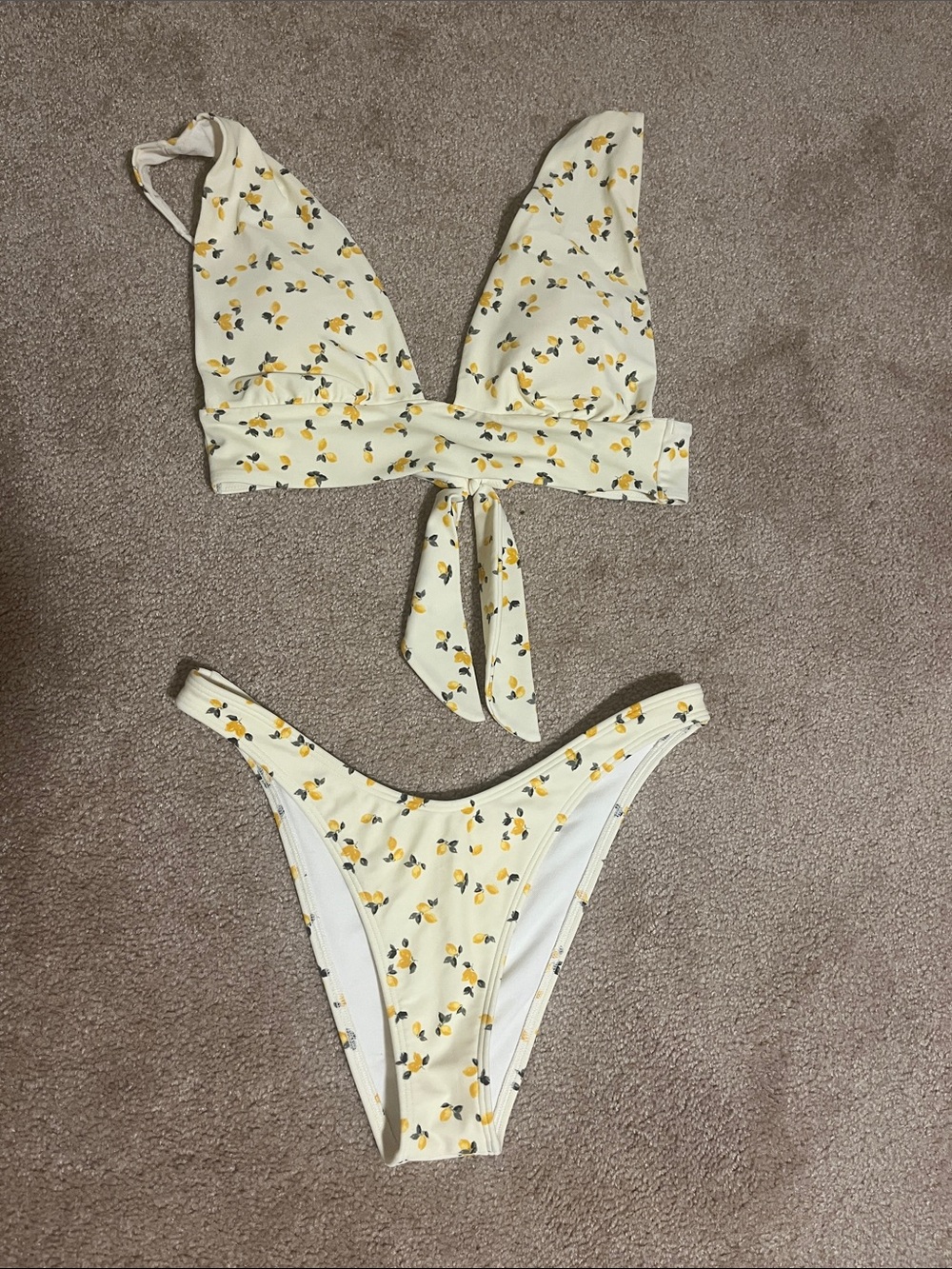 Abercrombie Lemon Print Bikini Set - Cream & Yellow, Size Small